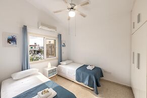 Ayia Thekla Sea Breeze Villa