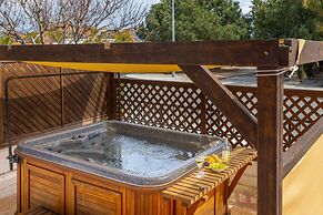 Ayia Thekla Sea Breeze Villa