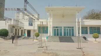 Goroomgo Gautam Garden Varanasi