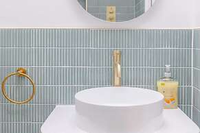 Luxuriously Compact 1BD Eco Home Clapham Common!