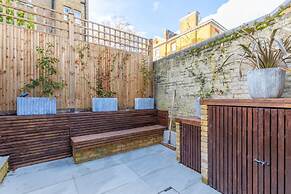 Luxuriously Compact 1BD Eco Home Clapham Common!