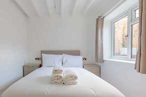 Luxuriously Compact 1BD Eco Home Clapham Common!