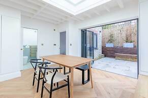 Luxuriously Compact 1BD Eco Home Clapham Common!