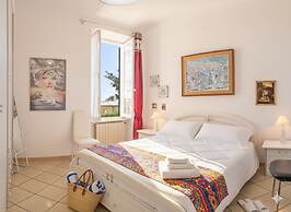 Casa Vacanze PIRINOLI