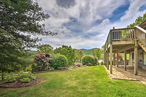 Serene Sky Valley Home w/ 180 Degree Mountain View