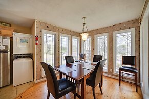 Peaceful Guntersville Cabin: Fire Pit, Near Lake!