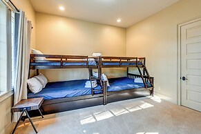 Hot Tub & Water Views: Lake Glenville Home!