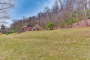 Lock Haven Cabin w/ Wood Stove & Mountain View!