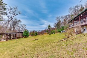 Lock Haven Cabin w/ Wood Stove & Mountain View!