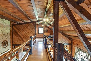 Lock Haven Cabin w/ Wood Stove & Mountain View!