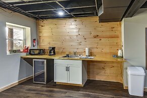 Lock Haven Cabin w/ Wood Stove & Mountain View!