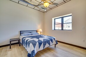 Step-free Cashton Apartment: Steps to Downtown!