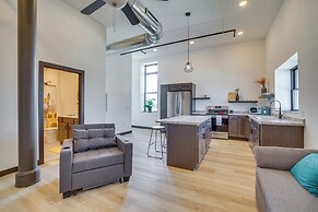 Modern, Open-concept Apartment: Downtown Cashton!