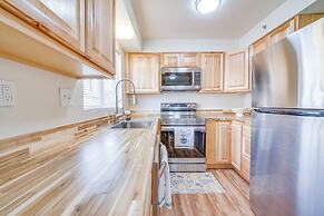 Cozy Anchorage Apartment w/ Mountain Views