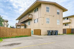 Cozy Anchorage Apartment w/ Mountain Views