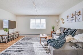 Cozy Anchorage Apartment w/ Mountain Views