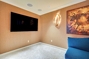 Luxe Ski-out Park City Condo w/ Mtn Views