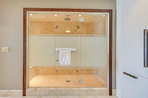 Luxe Ski-out Park City Condo w/ Mtn Views