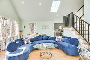 Cozy Rhode Island Retreat w/ Yard, Near Beaches!