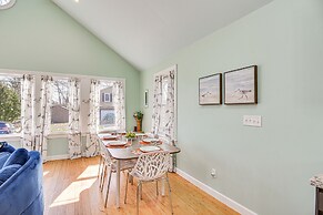 Cozy Rhode Island Retreat w/ Yard, Near Beaches!