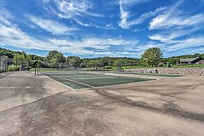 Golf-course View Resort Home in Lake of the Ozarks