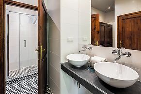 Garden House Apartments