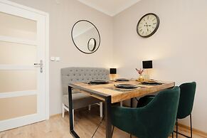 Unique Apartment in Warsaw by Renters