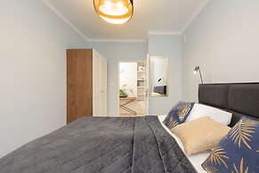 Unique Apartment in Warsaw by Renters