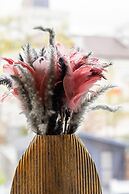 Unique Apartment in Warsaw by Renters