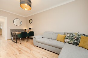 Unique Apartment in Warsaw by Renters