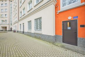 Unique Apartment in Warsaw by Renters