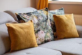 Unique Apartment in Warsaw by Renters