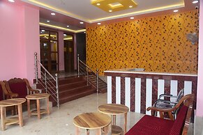 Hotel Gridhakuta International