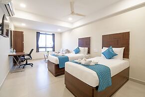 Monday Hotels - Swarna's The Capital