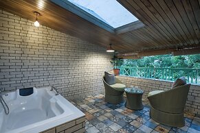 Visamo Nalsarovar Resort Ahmedabad