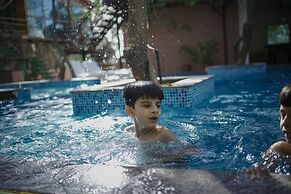 Visamo Nalsarovar Resort Ahmedabad