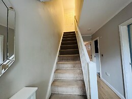 Charming 3-bed House in Levenshulme, Manchester