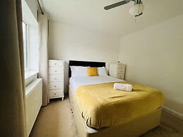 Charming 3-bed House in Levenshulme, Manchester