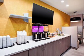 Home2 Suites By Hilton Grand Rapids Northeast