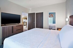 Home2 Suites By Hilton Grand Rapids Northeast