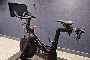 Home2 Suites By Hilton Grand Rapids Northeast
