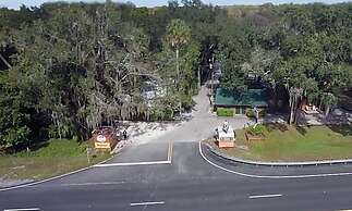 Riverside Lodge Resort