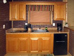 Riverside Lodge Resort