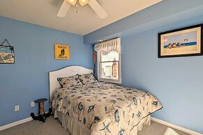 Waves 'n Wooder by Avantstay Swimspa + Game Room, Walk to Beach