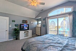 Waves 'n Wooder by Avantstay Swimspa + Game Room, Walk to Beach