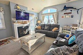 Waves 'n Wooder by Avantstay Swimspa + Game Room, Walk to Beach