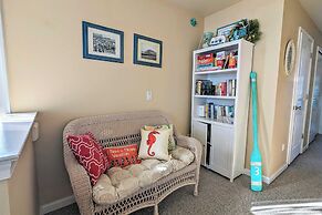 Waves 'n Wooder by Avantstay Swimspa + Game Room, Walk to Beach