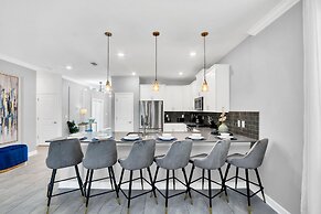 Luxury Incredible Themed Home Best Vacation