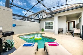 Cozy Home in Amazing Resort for Perfect Vacations