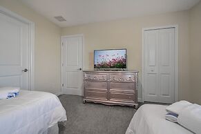 Charming Home Ideal Location Spacious Game Room